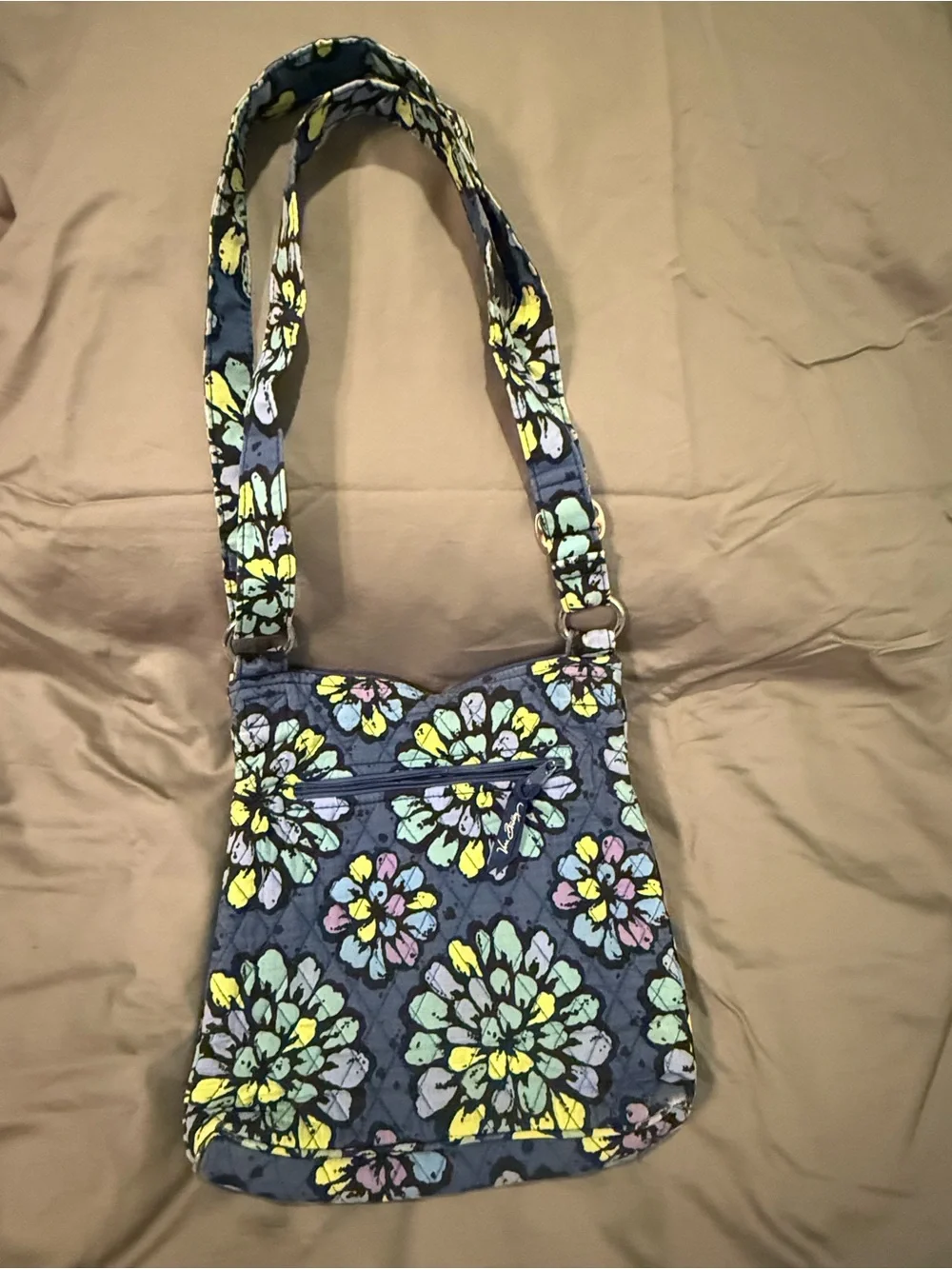 Vera Bradley measurements are